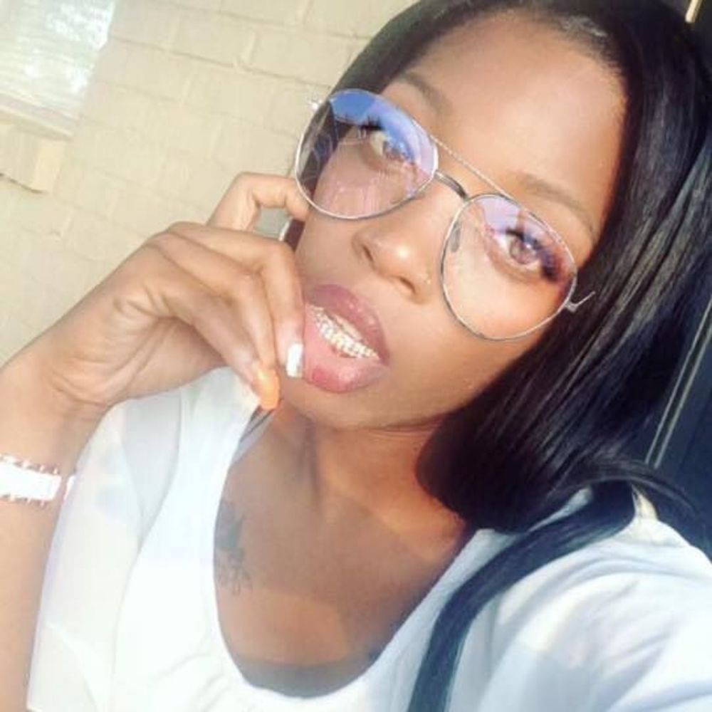 Meet your Posher, Shanetta